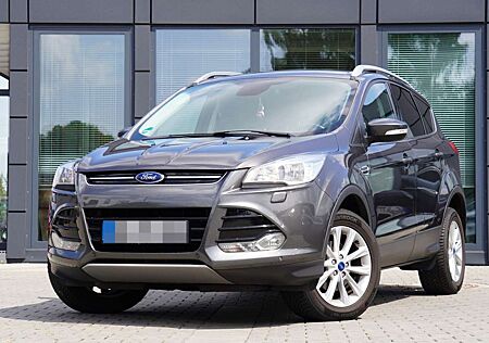 Ford Kuga Titanium *MIT 2 JAHREN GARANTIE*