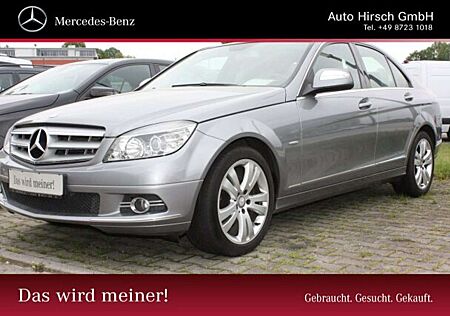 Mercedes-Benz C 180 KOMPRESSOR Avantgarde/SHZ/ AHK Sitzhzg./R-CD