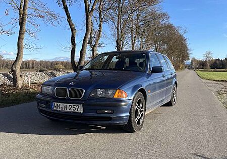 BMW 320i 320 touring