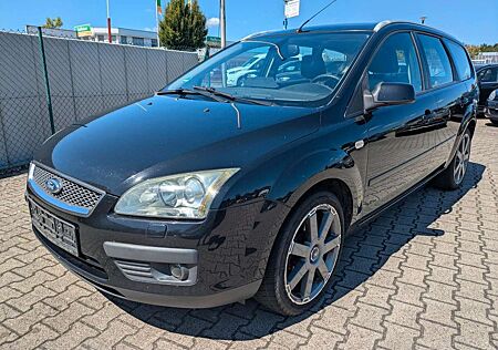 Ford Focus Turnier Titanium