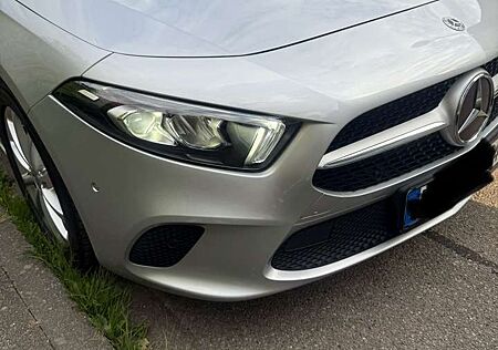 Mercedes-Benz A 250 7G-DCT Progressive