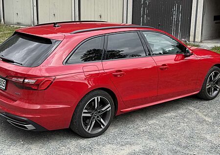 Audi A4 40 TFSI quattro advanced