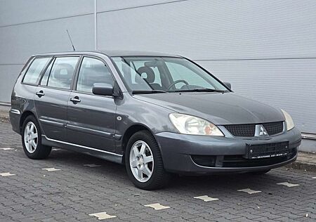 Mitsubishi Lancer Kombi (Automatik)
