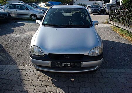 Opel Corsa 1.2 16V CITY