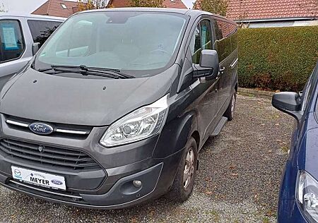 Ford Tourneo Custom TDCi 310 L2H1 VA Autm. Titanium