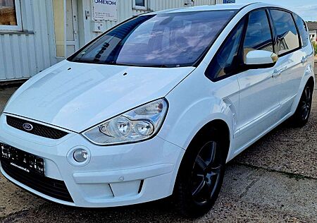 Ford S-Max 2.2 TDCi DPF Titanium S