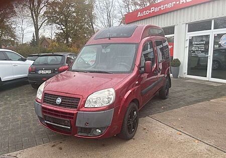 Fiat Doblo 1.4 8V Dynamic Behindertenfahrzeug Elek.Rampe