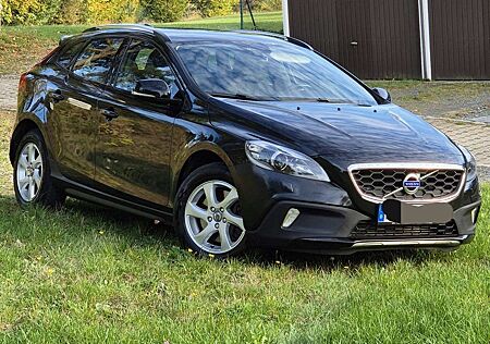 Volvo V90 Cross Country V40 Cross Country D3 Momentum