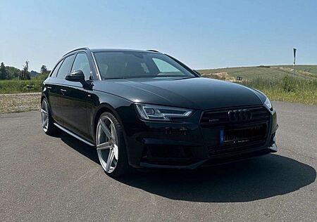 Audi A4 Avant 2.0 TFSI quattro S tronic sport