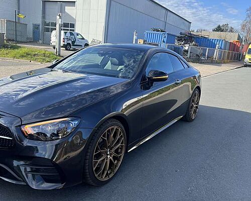 Mercedes-Benz E 200 Coupe AMG LINE BURM/HEAD-UP/MEMO/PANO/KEYLESS