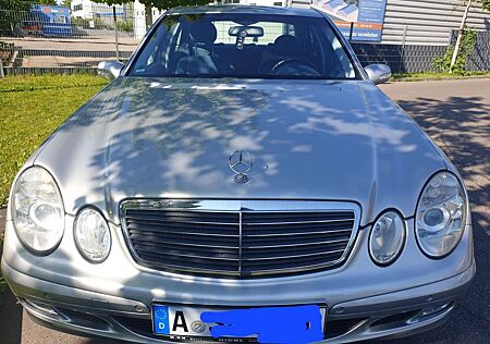 Mercedes-Benz E 200 Kompressor Automatik Classic