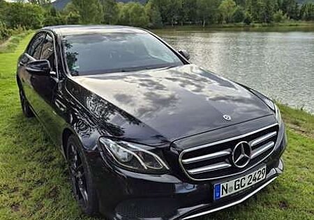 Mercedes-Benz E 300 de 9G-TRONIC Avantgarde