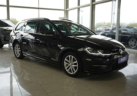 VW Golf Volkswagen Var.R-Line 1,5TSI DSG Navi/ACC/LED/Kessy