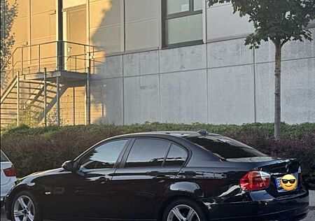 BMW 318i 318 E90 Nue TUV bis 11/2027