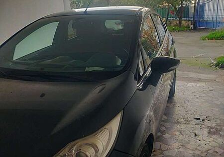 Ford Fiesta VI 2008 5p 1.4 16v Titanium Gpl