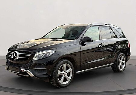 Mercedes-Benz GLE 350 d 4Matic LED AHK Schiebedach Keyless Go