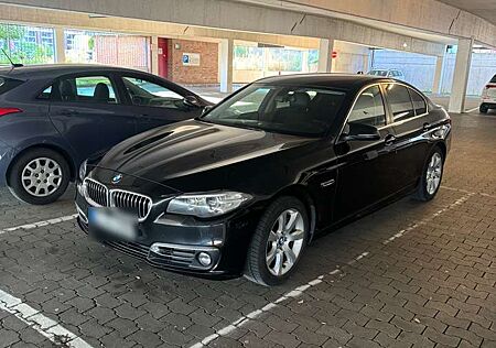 BMW 525d 525 xDrive Aut.Luxury Line EURO6 Vollauststattung