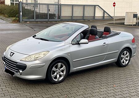 Peugeot 307 CC Cabrio-Coupe Sport, PDC,Leder,SHZ,Tüv Neu