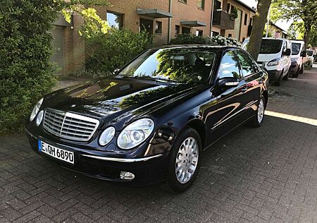 Mercedes-Benz E 320 Elegance
