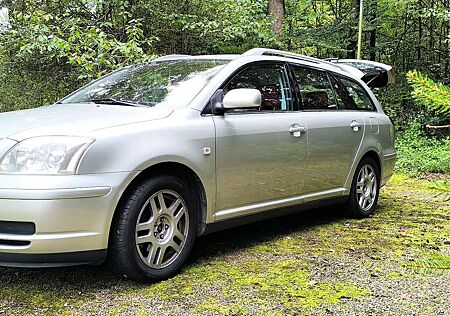 Toyota Avensis 1.8 VVT-i