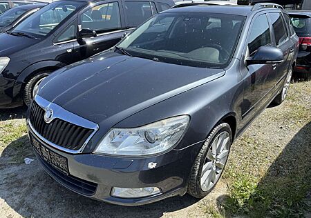 Skoda Octavia 1.8 KOMBI XENON NAVI SHZ TEMP PDC KLIMAA Elegance