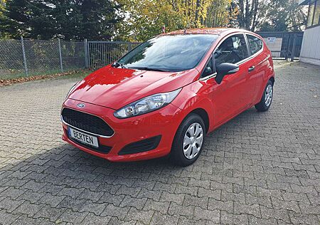 Ford Fiesta Ambiente, Allwetterreifen, Info: keine Klima!