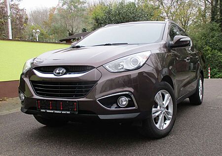 Hyundai ix35 2.0 CRDi 4WD ,LEDER,NAVI,STANDHEIZUNG