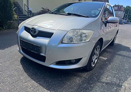 Toyota Auris Sol