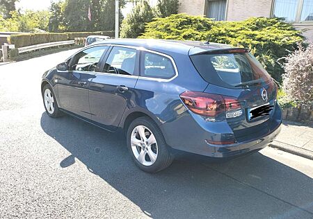 Opel Astra 1.7 CDTI DPF Sports Tourer Sport