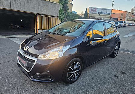 Peugeot 208 Access scheckheftgepflegt Euro6