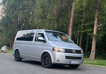 VW T5 Multivan Volkswagen Multivan Highline