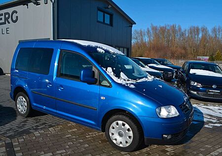 VW Caddy Volkswagen Life Team