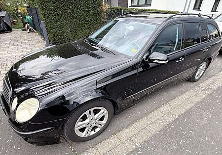 Mercedes-Benz E 220 T CDI Automatik Avantgarde