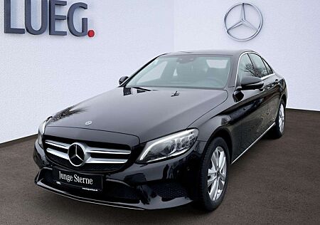 Mercedes-Benz C 220 d 4M AVANTGARDE+DISTRONIC+LED+360°KAMERA