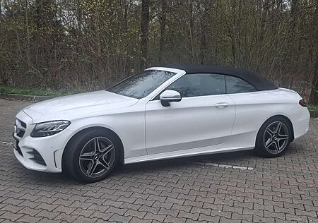 Mercedes-Benz C 180 Cabrio 9G-TRONIC AMG Line
