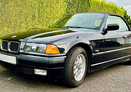 BMW 318i 318 , E36, Schönes Cabrio ideal zum Cruisen