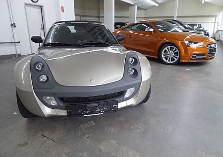Smart Roadster origi. 5.642km 1. Hd Brabus Räder Leder Tempom.