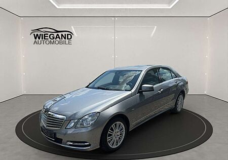 Mercedes-Benz E 300 4M BE 7G-TRONIC ELEGANCE+NAVI+XENON+PANO