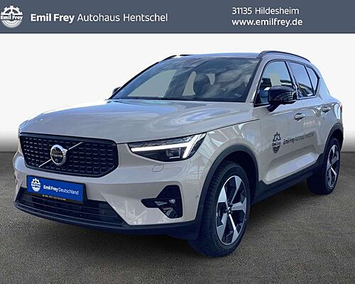 Volvo XC40 XC40 B3 B DKG Plus Dark
