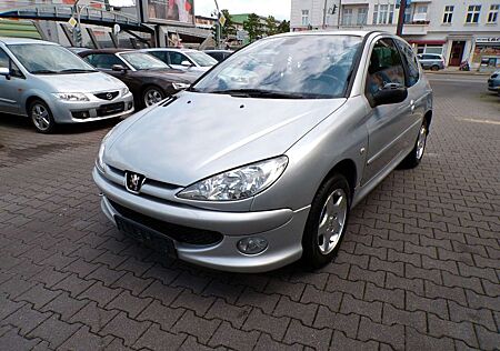 Peugeot 206 1.4 75