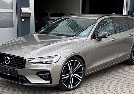Volvo V60 Kombi *PLUS DARK* R DESIGN* GARANTIE* HARMAN