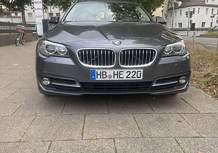 BMW 525d 525 Touring Sport-Aut. Luxury Line