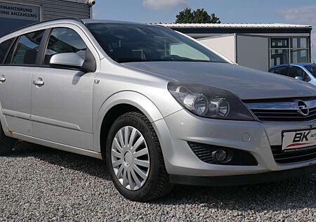 Opel Astra TÜV-, Kundendienst neu Navi Tempomat Klimaauto