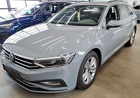 VW Passat Variant Volkswagen Passat Business 4Motion *1.Hd*4x4*AHK*LED*DCC*