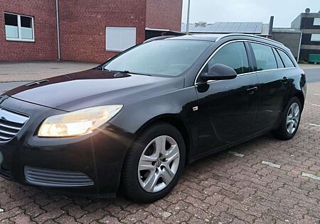 Opel Insignia 1.8 Sports Tourer Selection