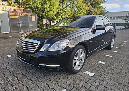 Mercedes-Benz E 250 E -Klasse Lim. CGI BlueEfficiency Garantie