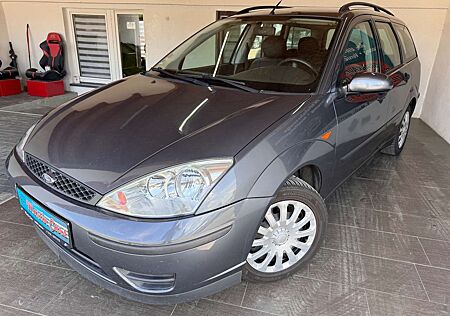 Ford Focus Klima TÜV 05/2026 Zahnriemen NEU Anhaengerkuppl