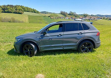 VW Tiguan Volkswagen 1.5 TSI OPF DSG R-Line