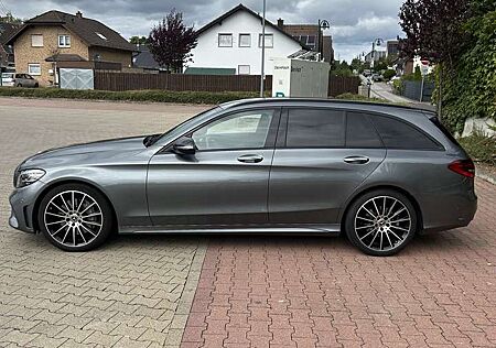 Mercedes-Benz C 300 T 9G-TRONIC AMG Line