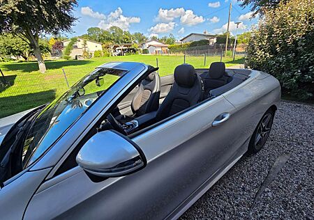 Mercedes-Benz C 180 Cabrio 9G-TRONIC AMG Line
